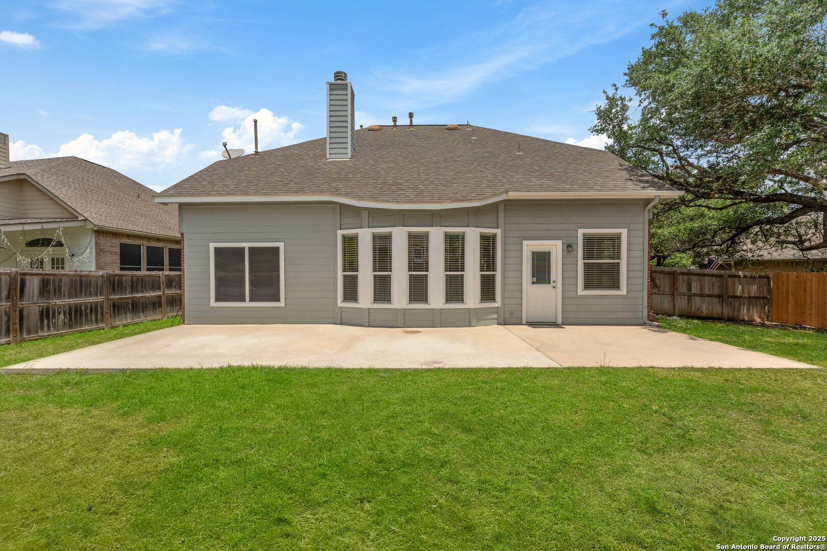 5914 Hart Field