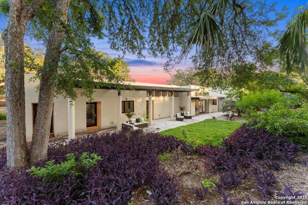 2703 MARLBOROUGH DR