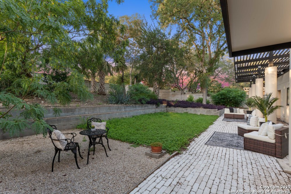 2703 MARLBOROUGH DR