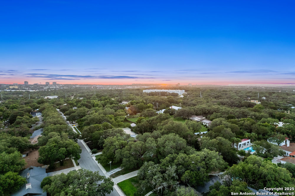 2703 MARLBOROUGH DR