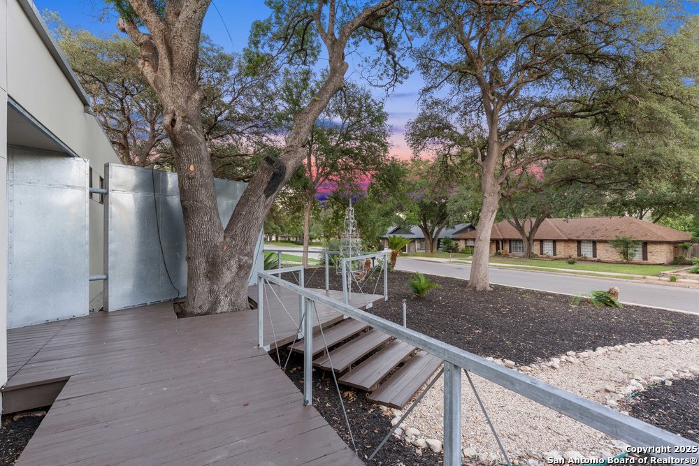 2703 MARLBOROUGH DR
