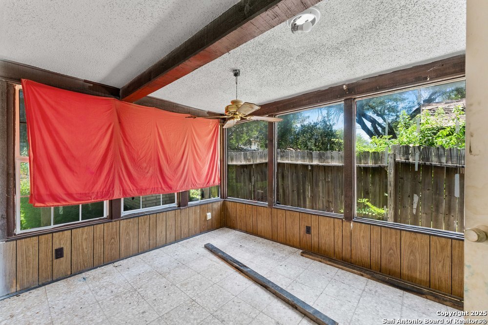 6006 Forest Ledge