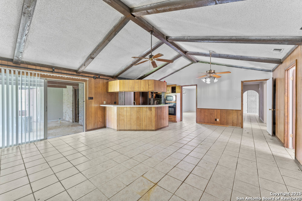 6006 Forest Ledge