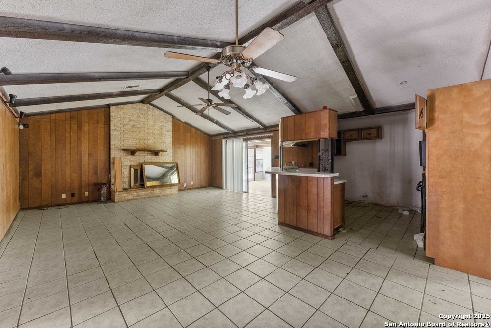 6006 Forest Ledge