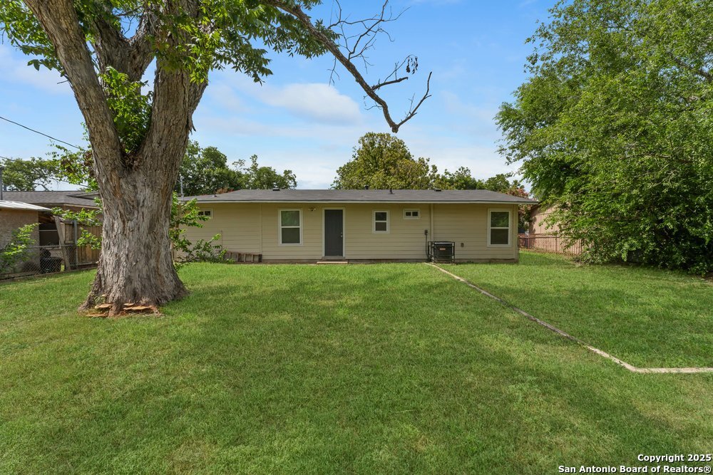 338 TOMROB DR