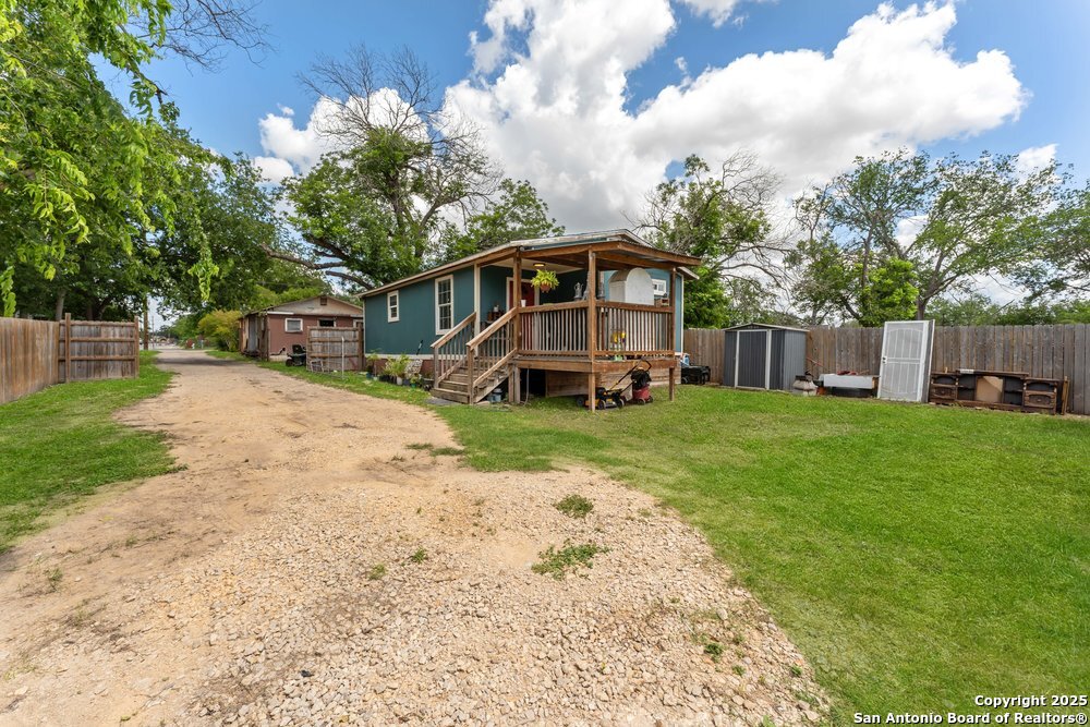 235 Overlook Rd