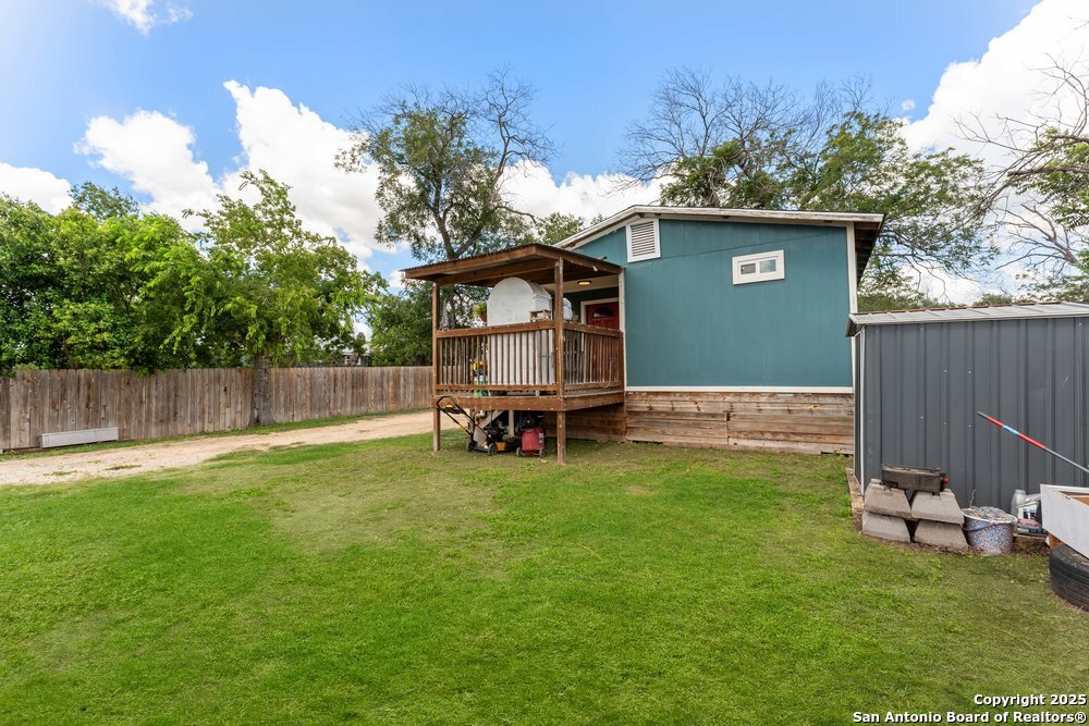235 Overlook Rd