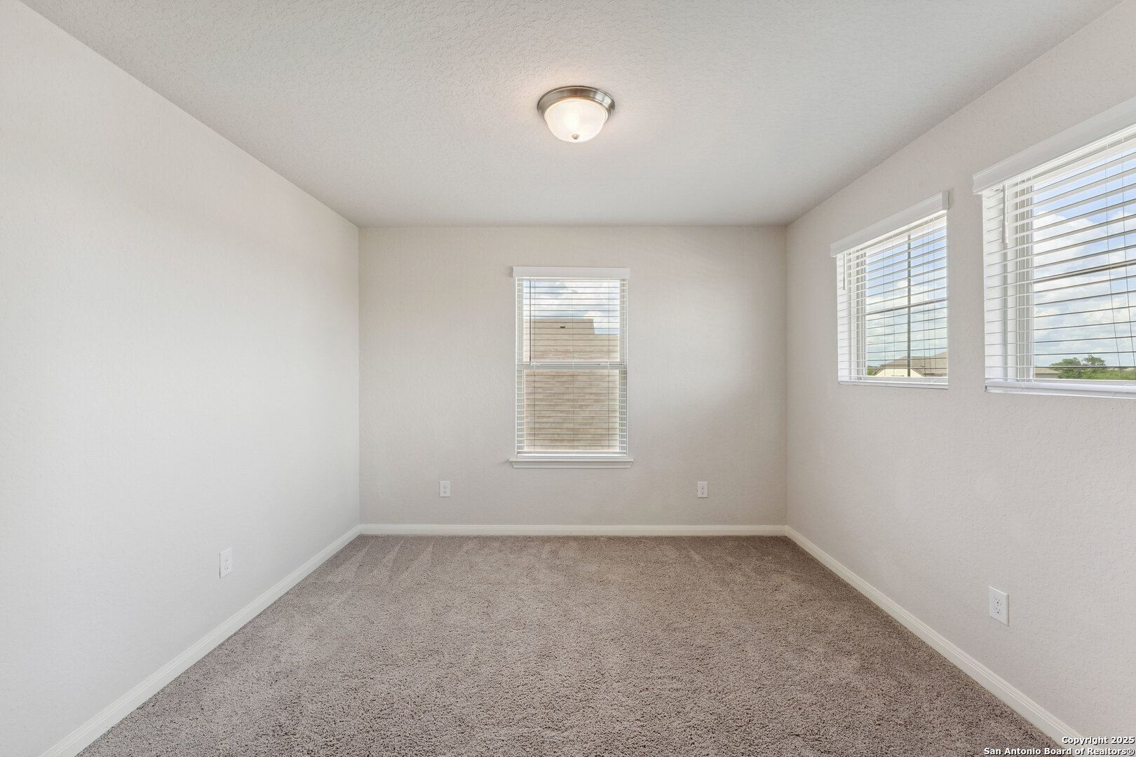 2509 Pennilynn