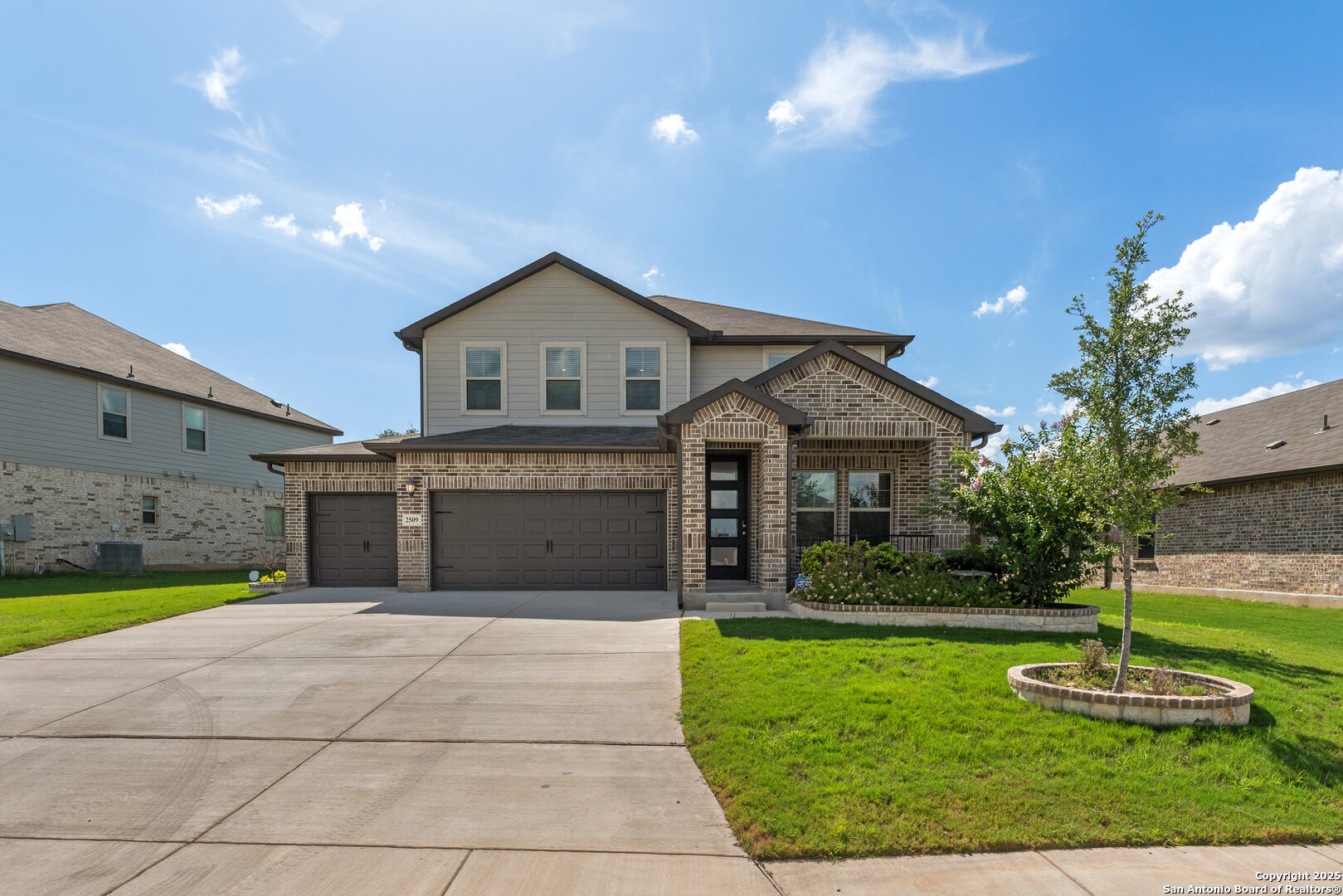 2509 Pennilynn