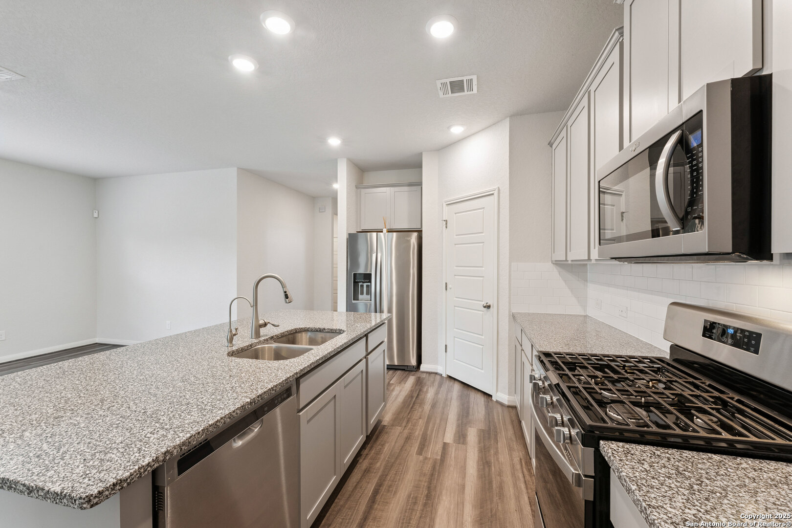 2509 Pennilynn