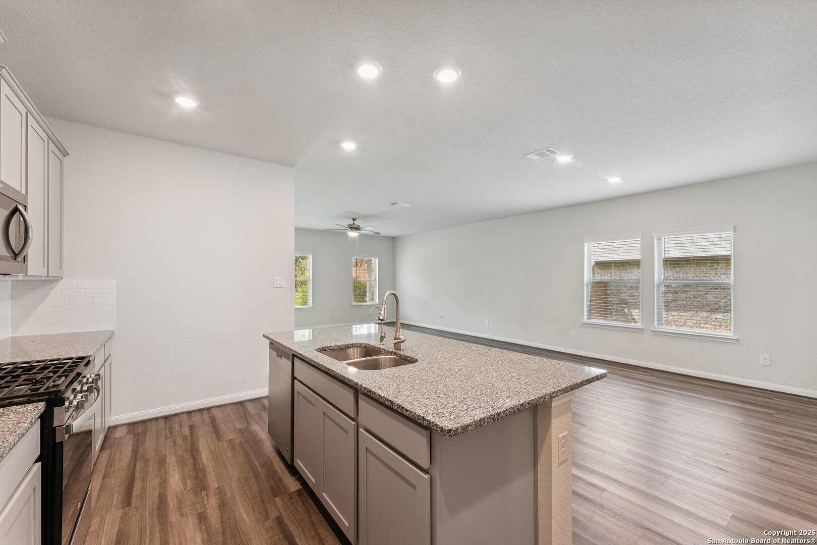 2509 Pennilynn