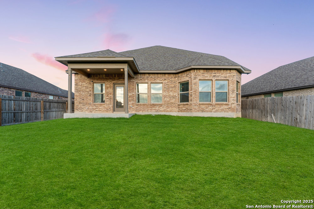 1543 Argon Way