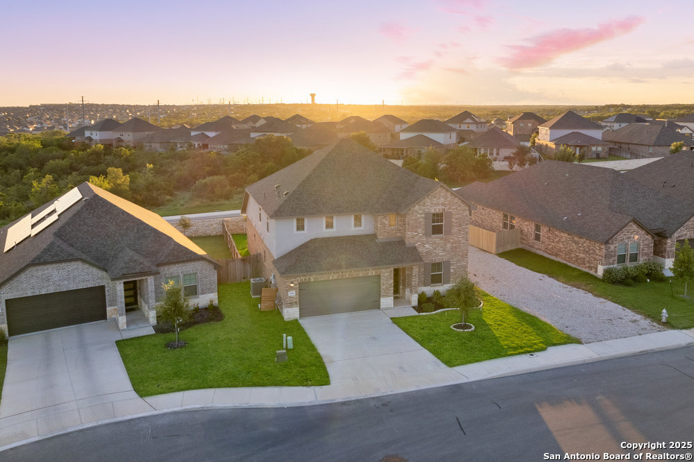 1543 Argon Way