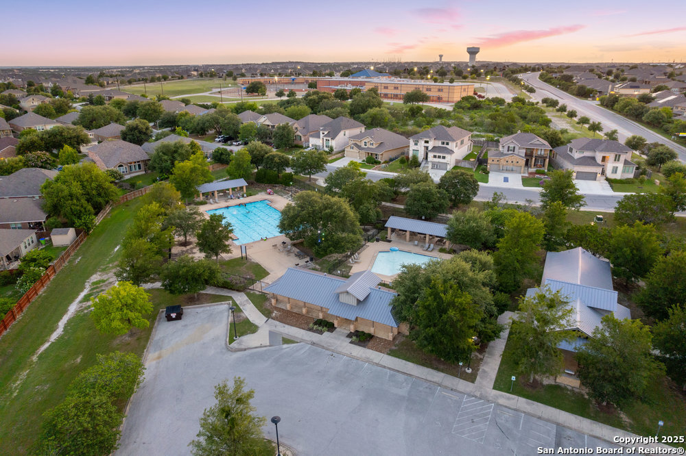 1543 Argon Way