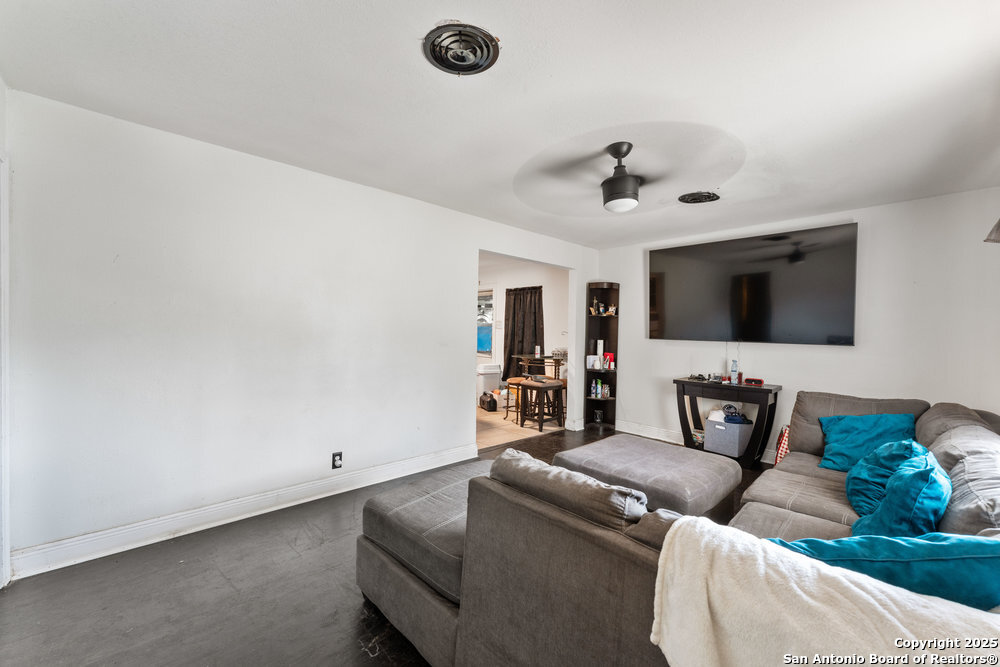 158 Manning Dr