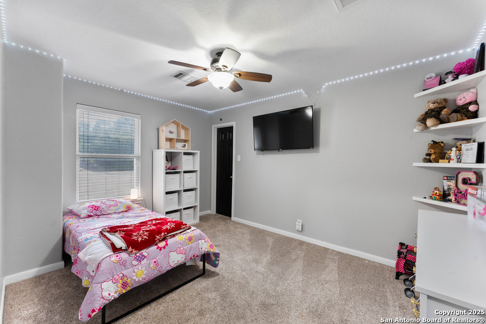 2206 Dewey Pt