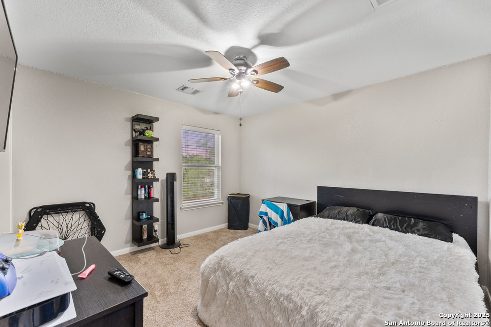 2206 Dewey Pt