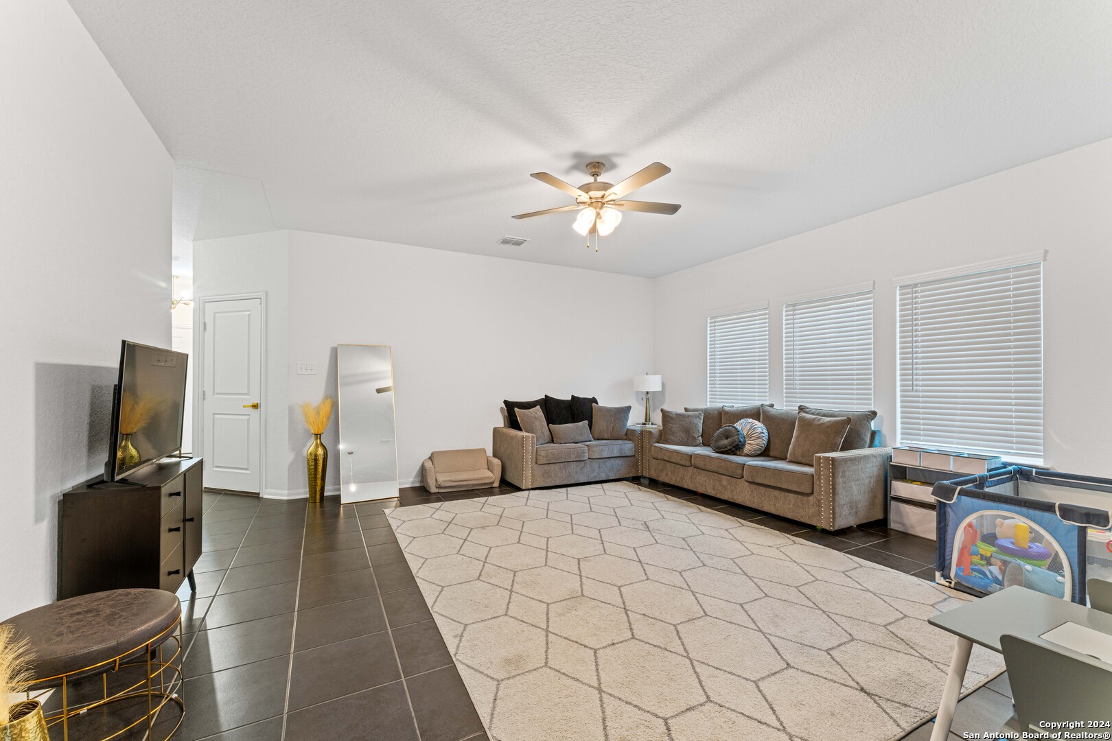 2514 BORDELON NEST