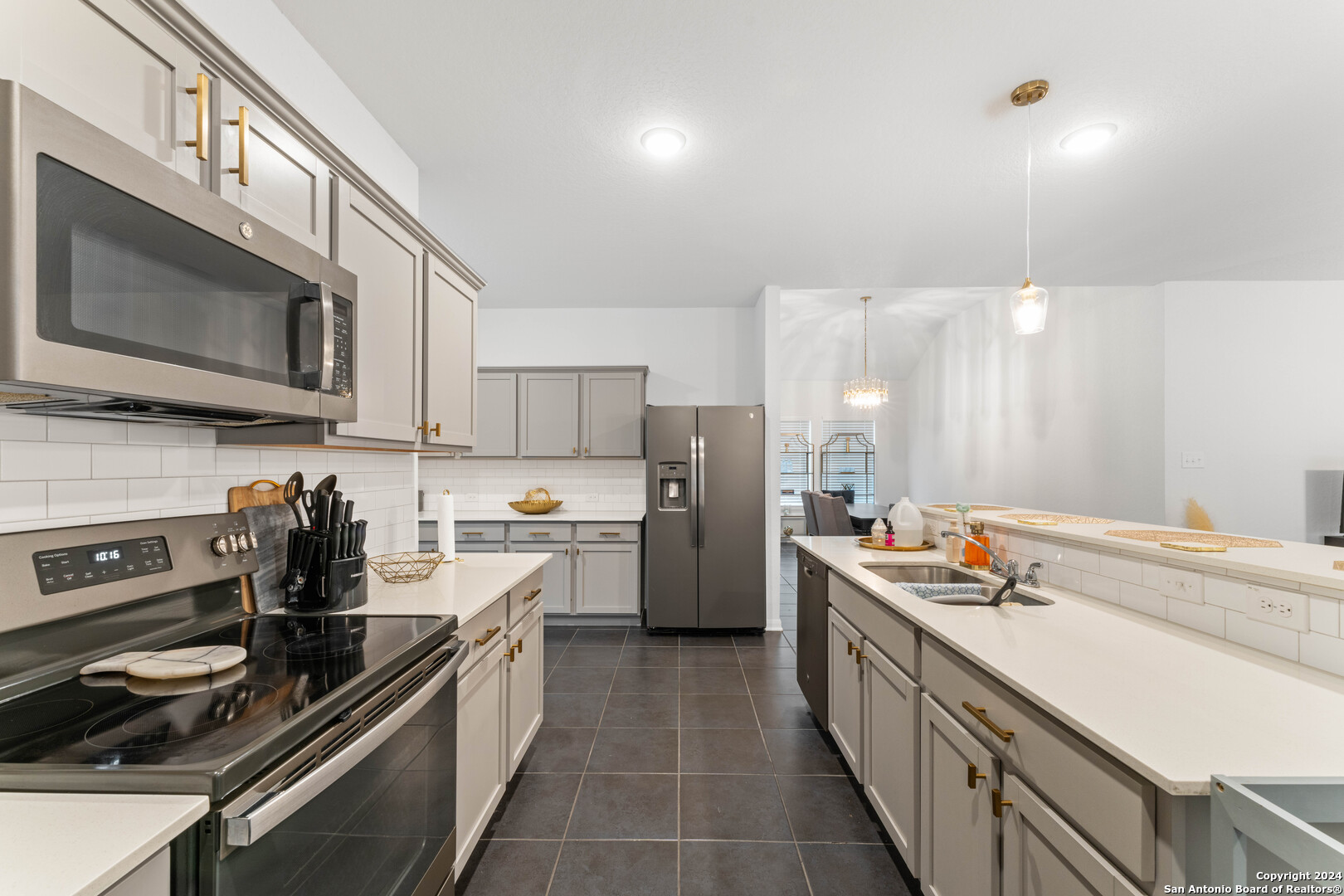 2514 BORDELON NEST
