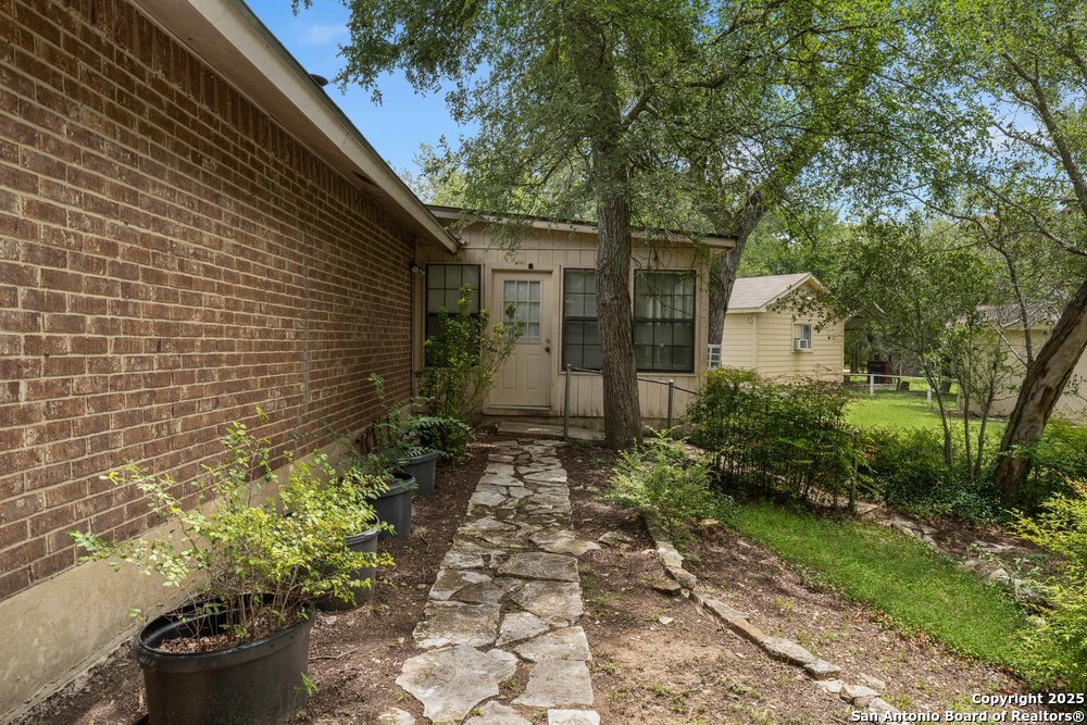 309 Twin Oak