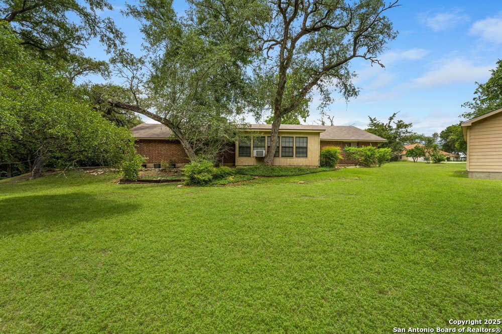 309 Twin Oak