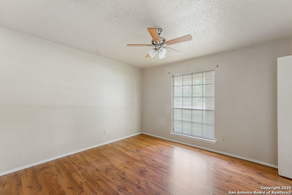 309 Twin Oak