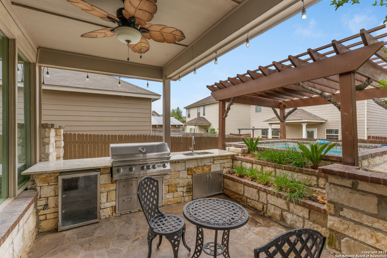 1115 CASPIAN PT