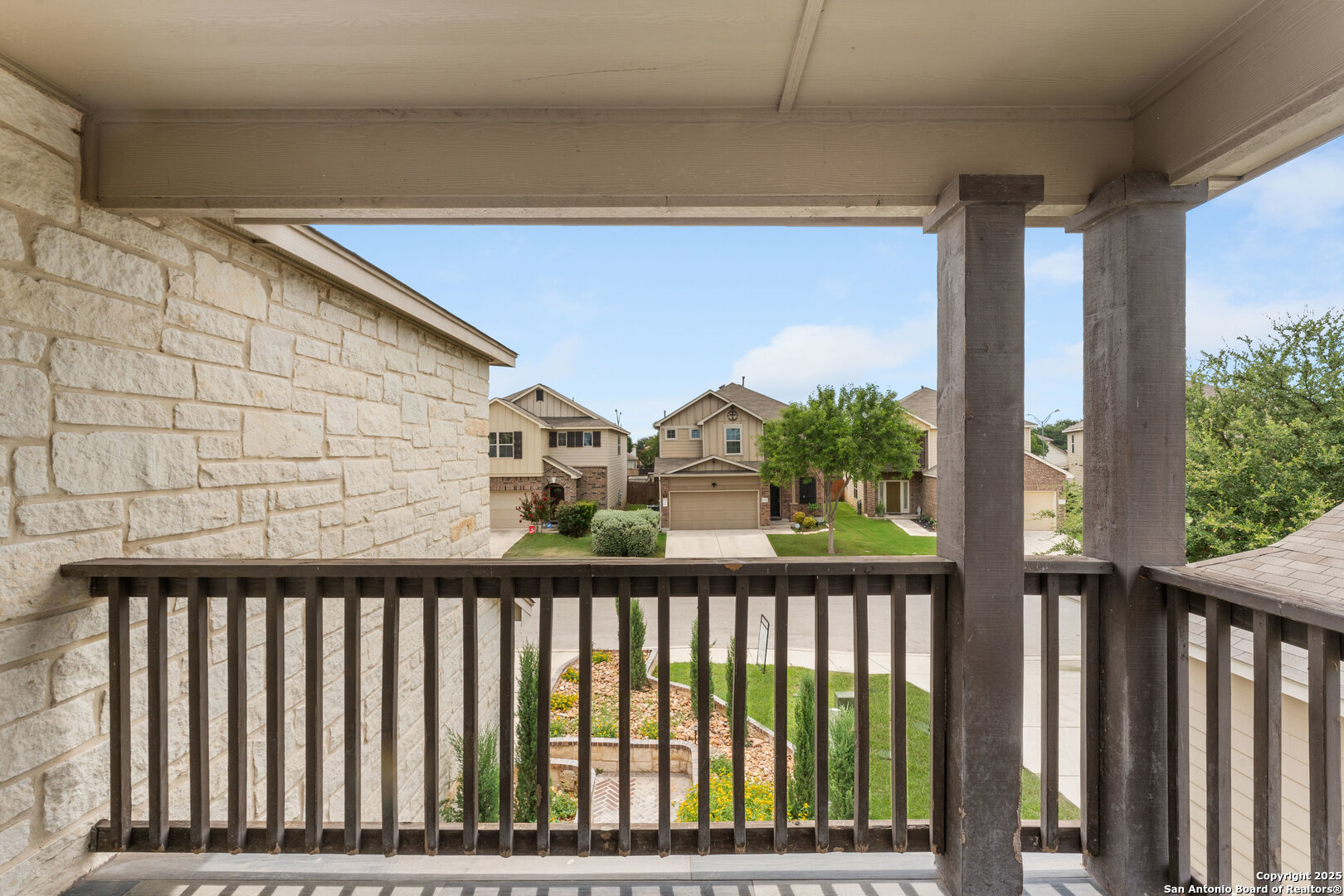 1115 CASPIAN PT