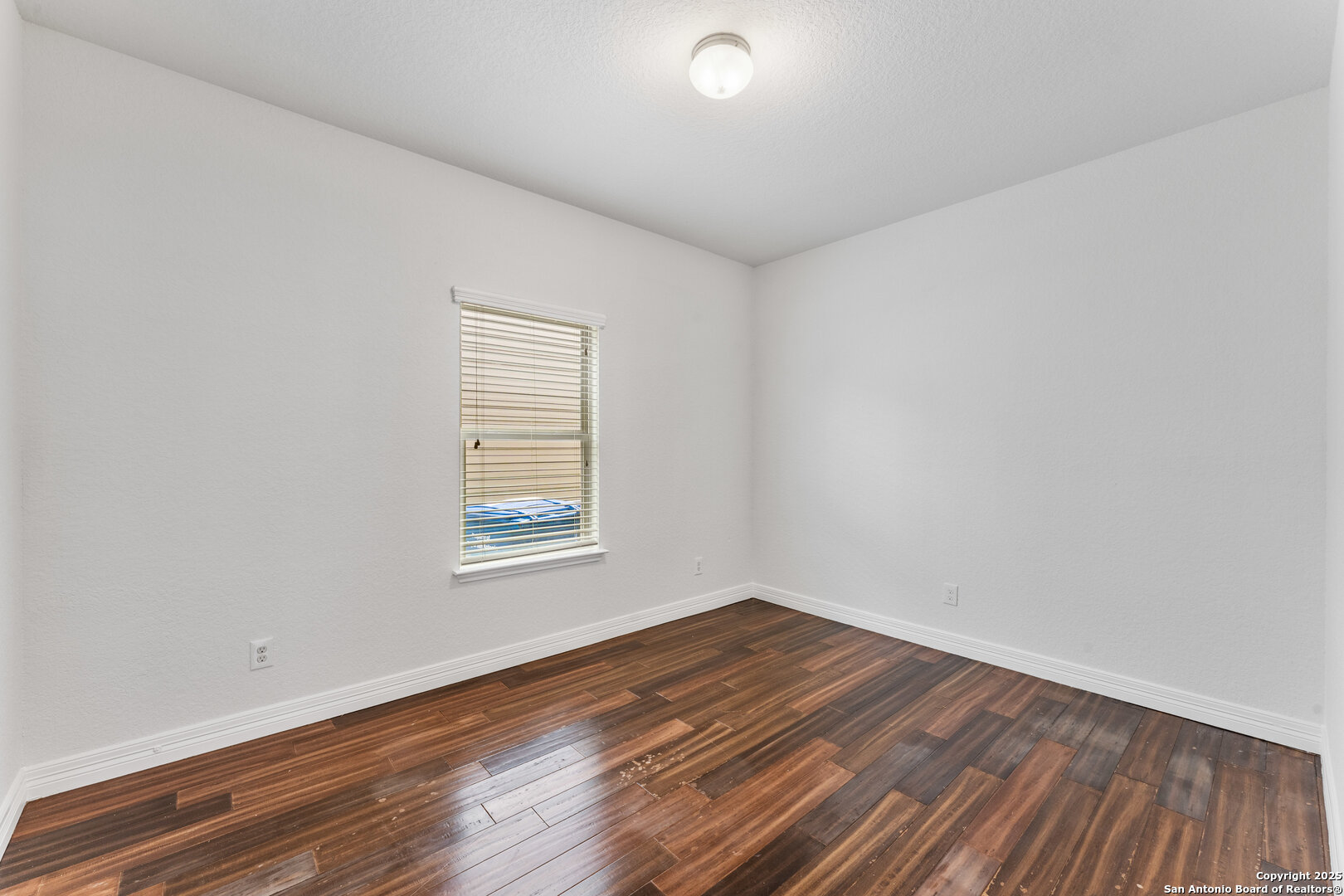 1115 CASPIAN PT