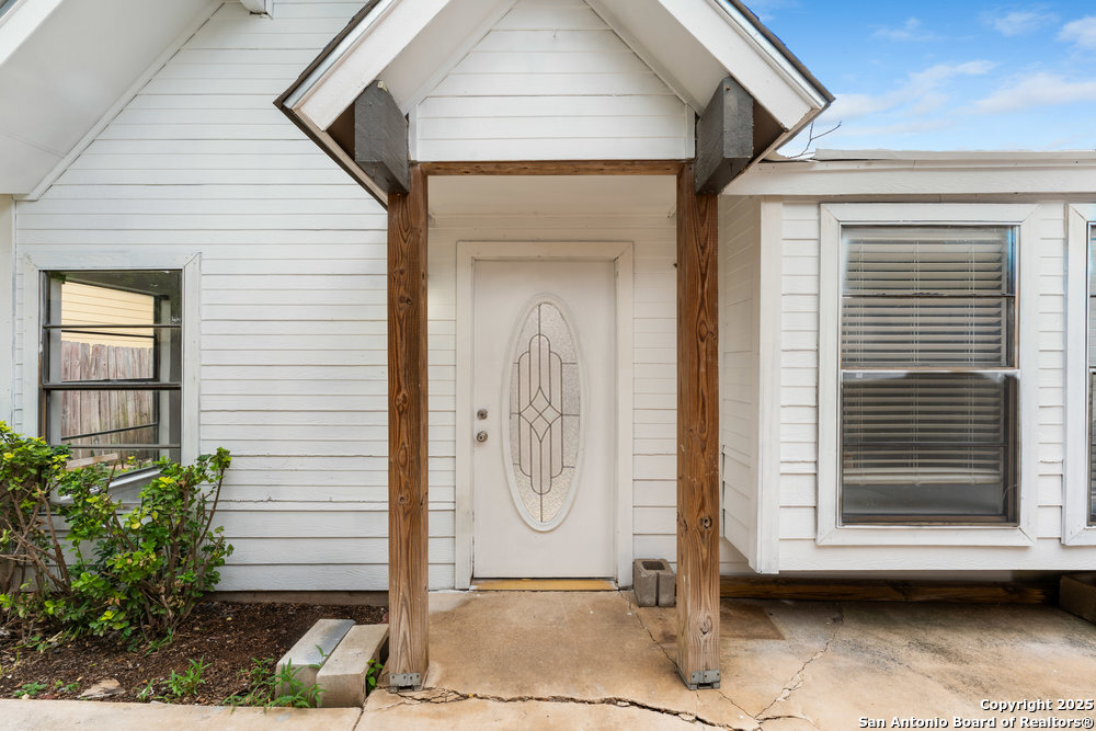 9611 Simplicity Dr