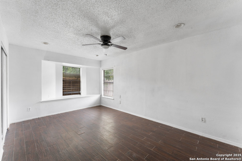 9611 Simplicity Dr