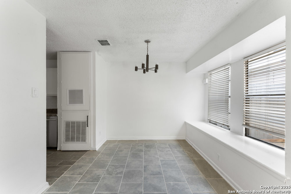 9611 Simplicity Dr