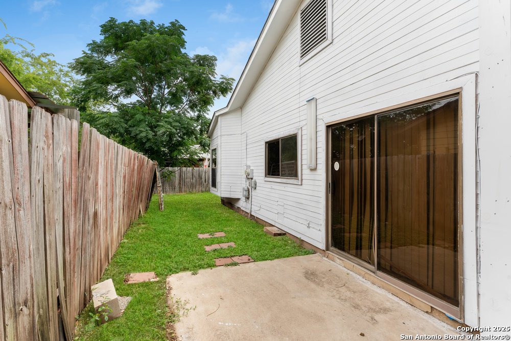 9611 Simplicity Dr