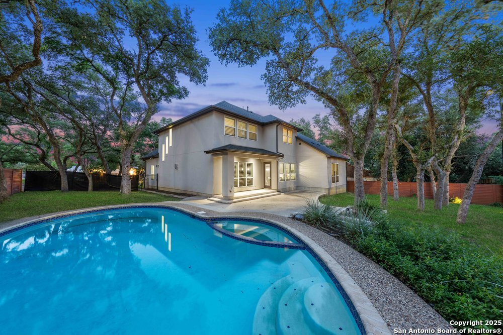 14307 Hill Prince