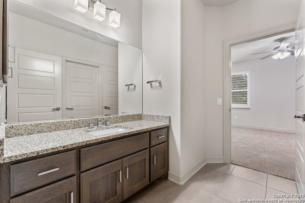 14307 Hill Prince