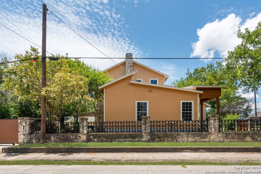 206 Stace