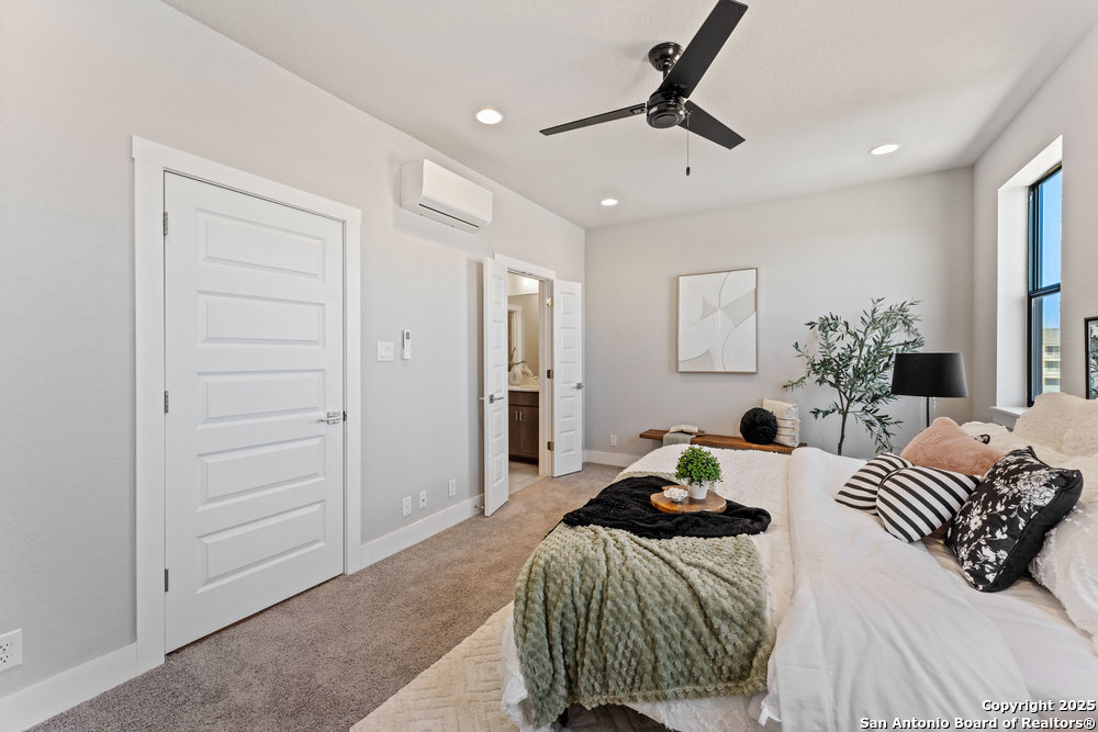 7946 Kennedy Hill
