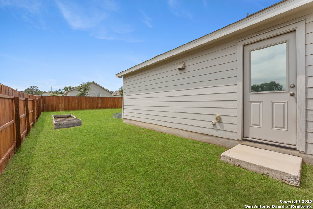 10203 Devon Wheel St