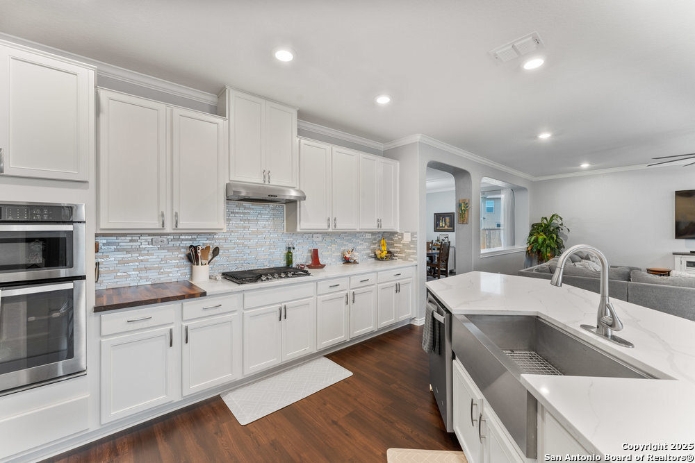 11306 Sawyer Valley