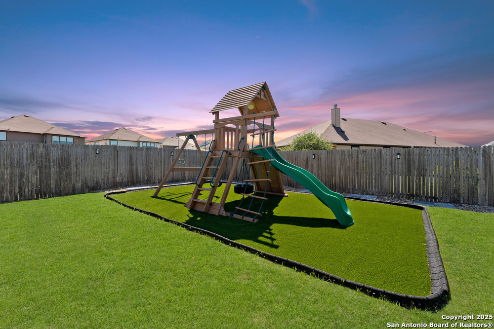 11306 Sawyer Valley