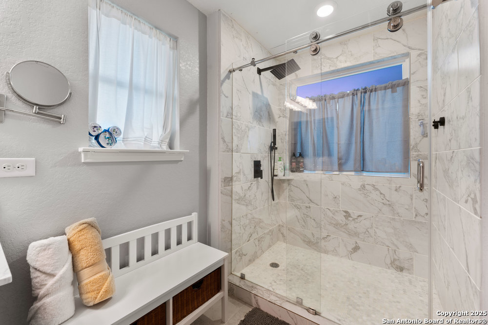 11306 Sawyer Valley