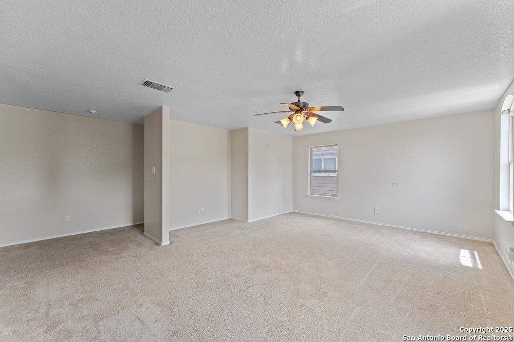 8407 Apache Bend
