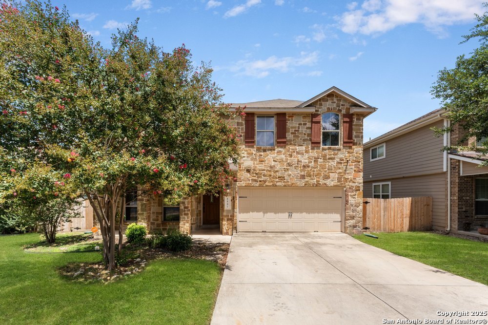 8407 Apache Bend