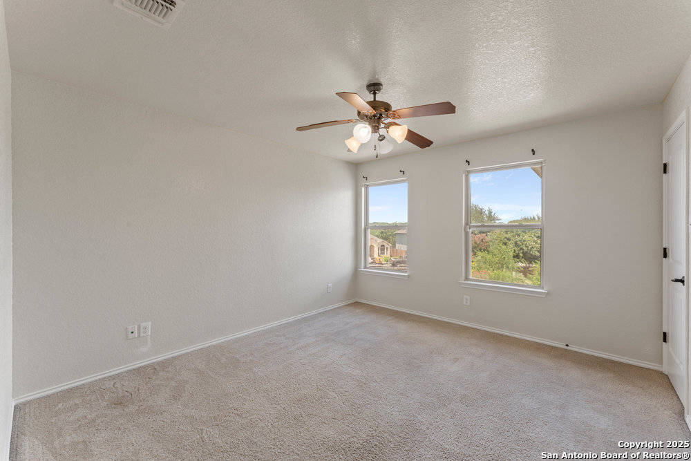 8407 Apache Bend