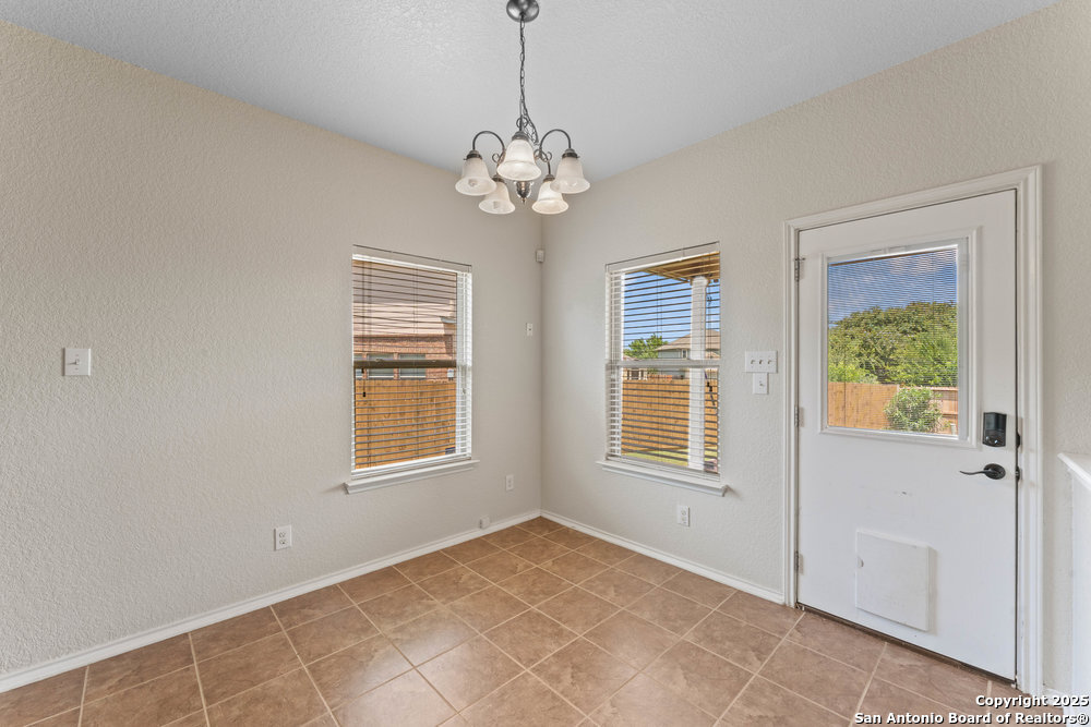 8407 Apache Bend