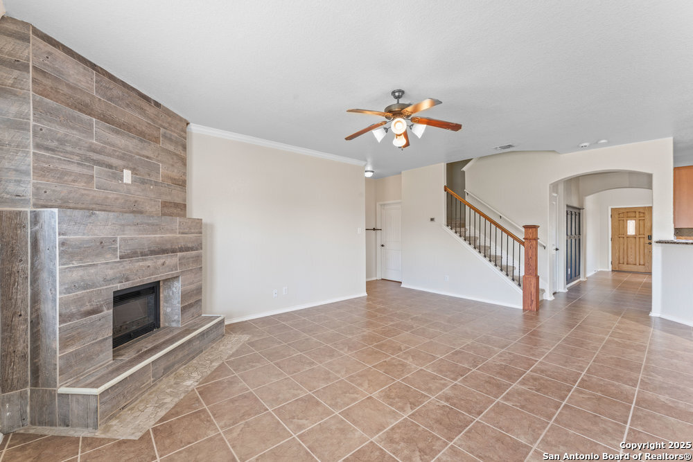 8407 Apache Bend