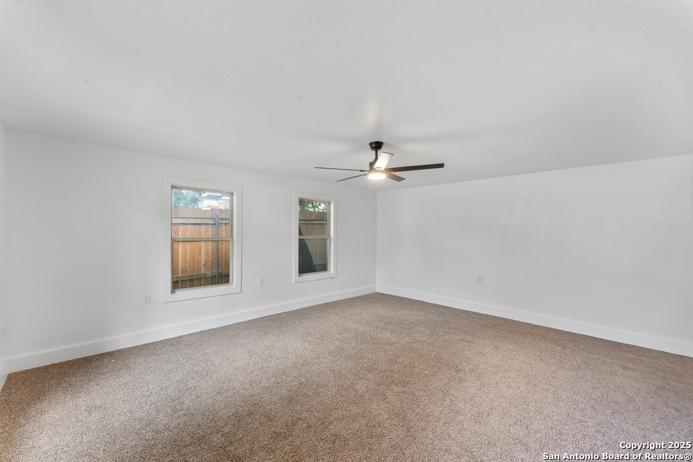 612 W Magnolia Ave