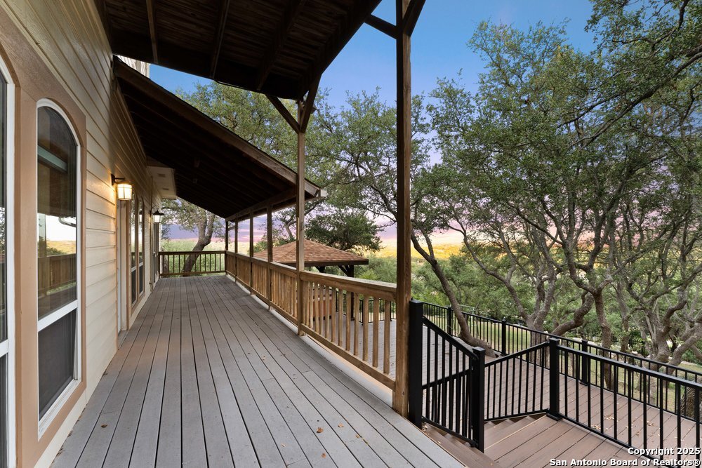 25819 Whata View