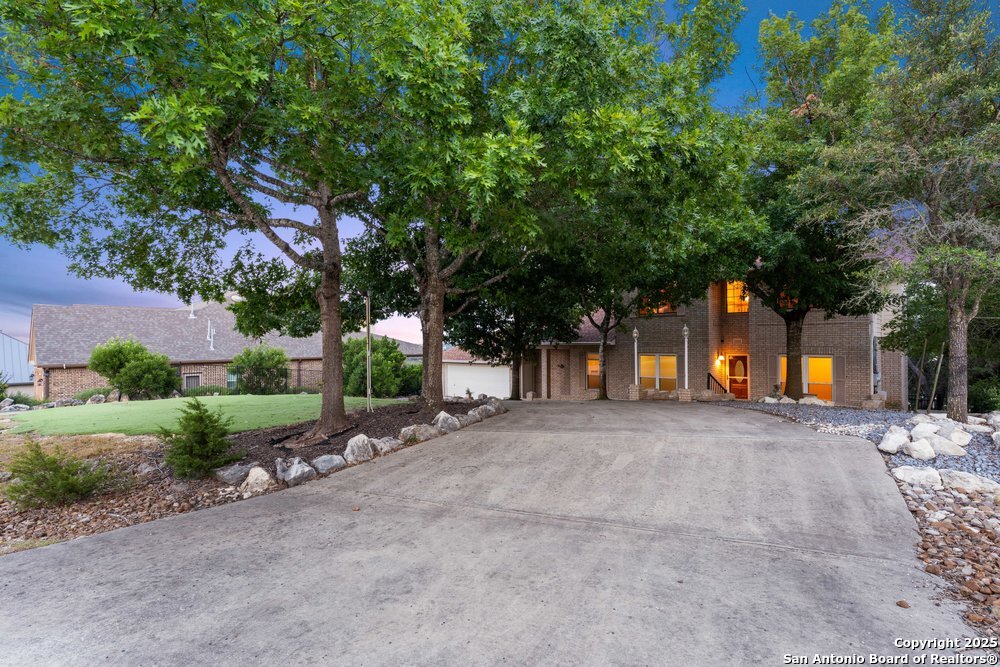 25819 Whata View