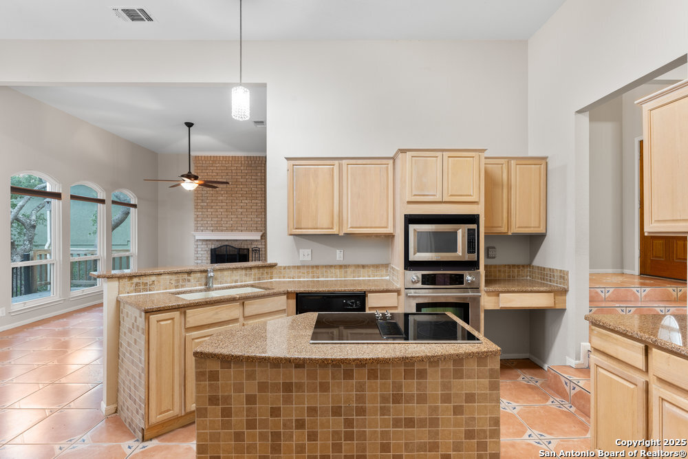 25819 Whata View